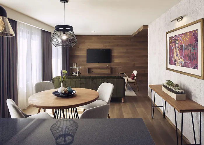Frida Luxury By Viadora Hotel 4*